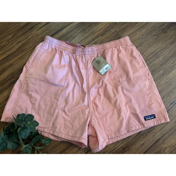 Patagonia Pants - New Patagonia Women's Funhoggers Shorts - Soft Pink